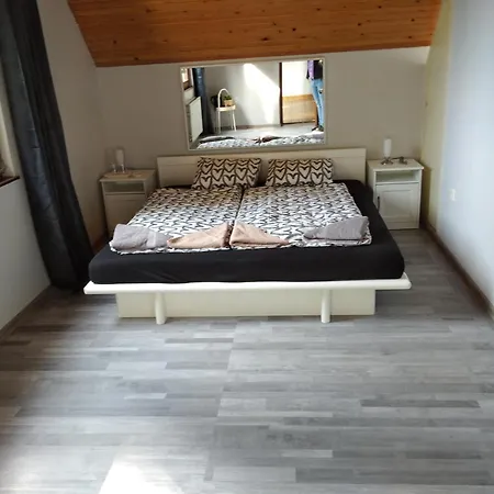 Valeria Vendeghaz * Balatonföldvár