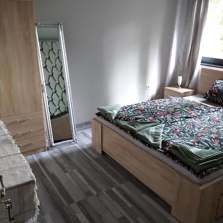 Valeria Vendeghaz 公寓